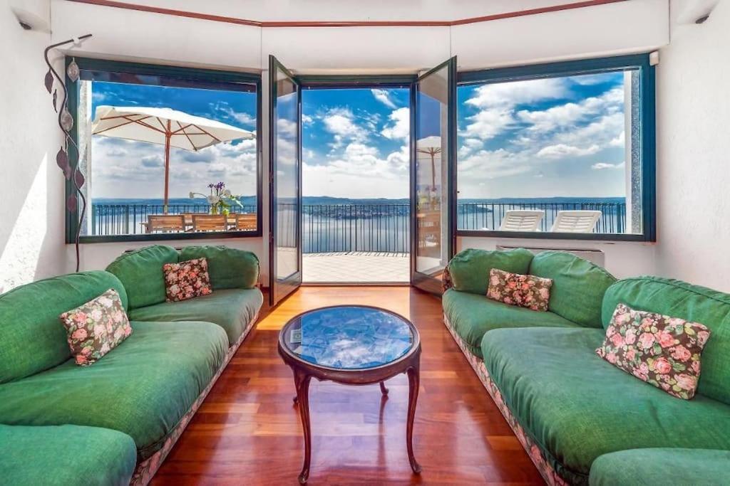 Contessa - Panoramic Villa マッシーノ・ヴィスコンティ エクステリア 写真